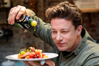 Der britische Starkoch Jamie Oliver ist mit seiner Restaurantkette gescheitert.