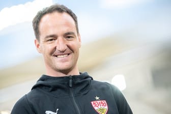Stuttgarts Trainer Nico Willig steht im Relegations-Hinspiel gegen den 1.
