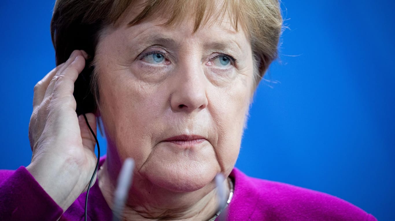 Angela Merkel: Die Bundeskanzlerin setzte vor einigen Jahren in Ummanz den ersten Spatenstich für den Breitbandausbau. (Archivbild)