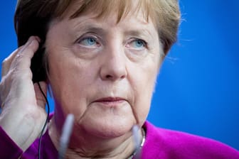 Angela Merkel: Die Bundeskanzlerin setzte vor einigen Jahren in Ummanz den ersten Spatenstich für den Breitbandausbau. (Archivbild)