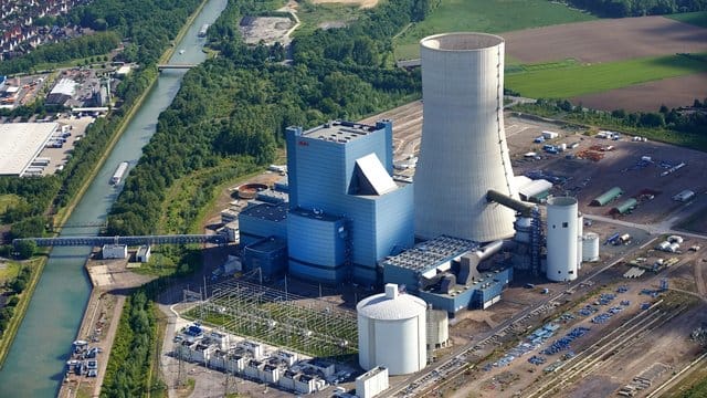 Das Steinkohle-Kraftwerk am Dortmund-Ems-Kanal in Datteln.