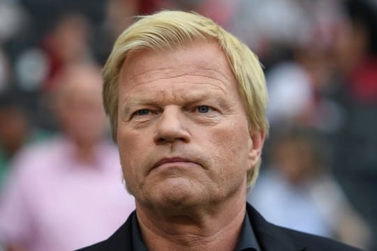 Oliver Kahn würdigt die Leistung von Bayern-Trainer Niko Kovac.