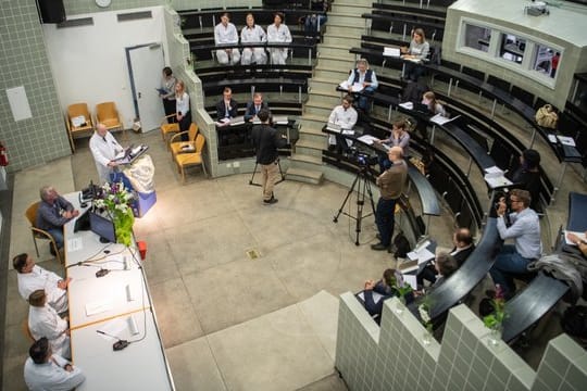 Pressekonferenz zur zweiten Geburt nach einer Gebärmuttertransplantation.