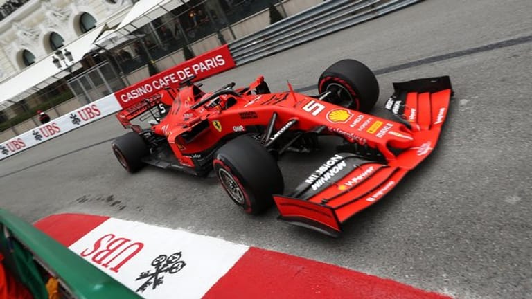 Der Ferrari von Sebastian Vettel ist zu langsam.