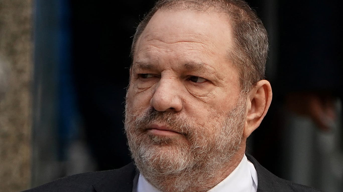 Harvey Weinstein: Der ehemalige Hollywood-Filmproduzent hat mit seinen Opfern laut Medienberichten eine vorläufige Einigung erzielt.