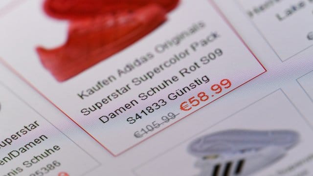 Selten sind die Sneaker - und außerdem noch selten günstig.