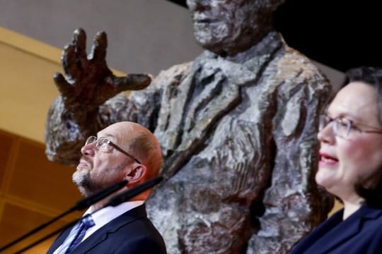 Das Nachrichtenmagazin "Der Spiegel" hatte berichtet, Martin Schulz habe seine Chancen für den Fall sondiert, dass Andrea Nahles das Amt der SPD-Fraktionsvorsitzenden abgibt.