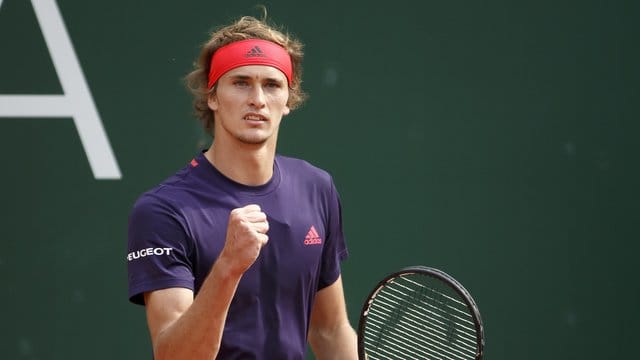 Alexander Zverev freut sich über seinen Sieg im Halbfinale von Genf.