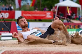 Rico Freimuth beim Weitsprung in Götzis.