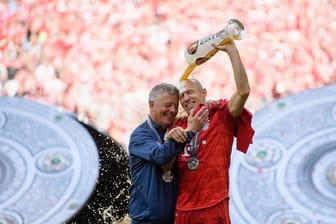 Co-Trainer Peter Hermann wird wie Arjen Robben den FC Bayern München verlassen.