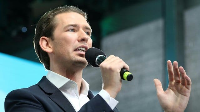 Ausnahmefall: In Österreich legte die konservative ÖVP von Kanzler Sebastian Kurz deutlich zu, anders als viele andere Volksparteien in Europa. Ausnahmefall: In Österreich legte die konservative ÖVP von Kanzler Sebastian Kurz deutlich zu, anders als viele andere Volksparteien in Europa.