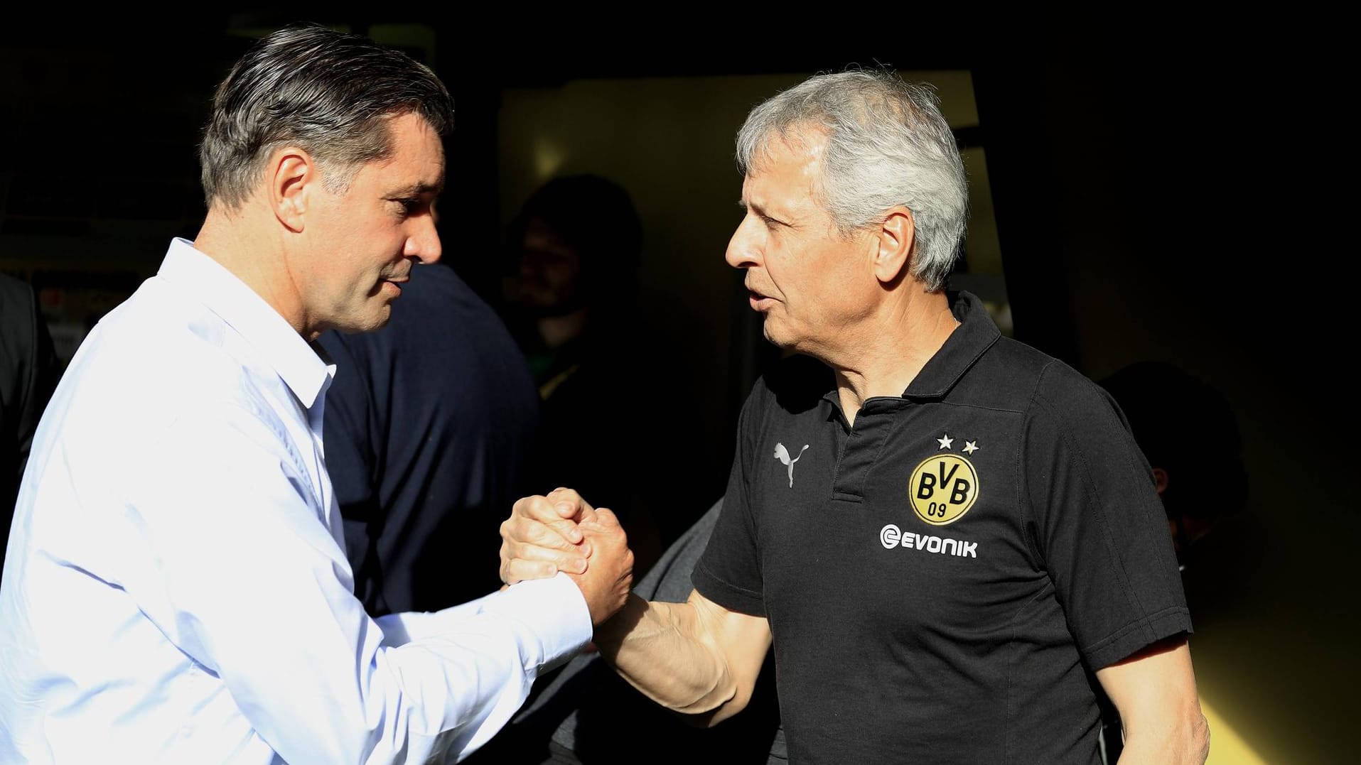 Michael Zorc (l.) und Lucien Favre: Dortmunds Sportdirektor will offenbar mit seinem Coach verlängern.