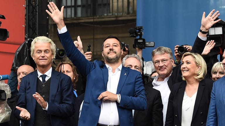 Matteo Salvini, Marine Le Pen, Jörg Meuthen und Geert Wilders. Vor einer Woche kamen Europas Rechte zusammen. Nun haben sie bei der EU-Wahl zulegen können.