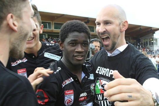 Christian Ilzer (r) wird neuer Coach bei Austria Wien.