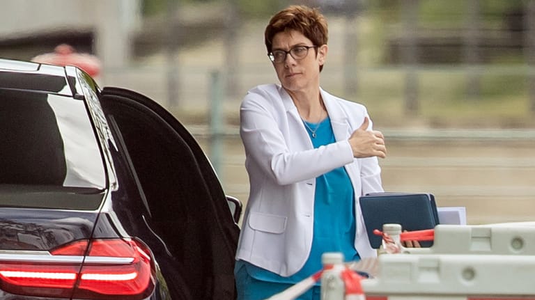 CDU-Chefin Annegret Kramp-Karrenbauer kommt zum Koalitionsausschuss im Bundeskanzleramt: CDU und SPD mussten bei der Europawahl 2019 deutliche Verluste hinnehmen.