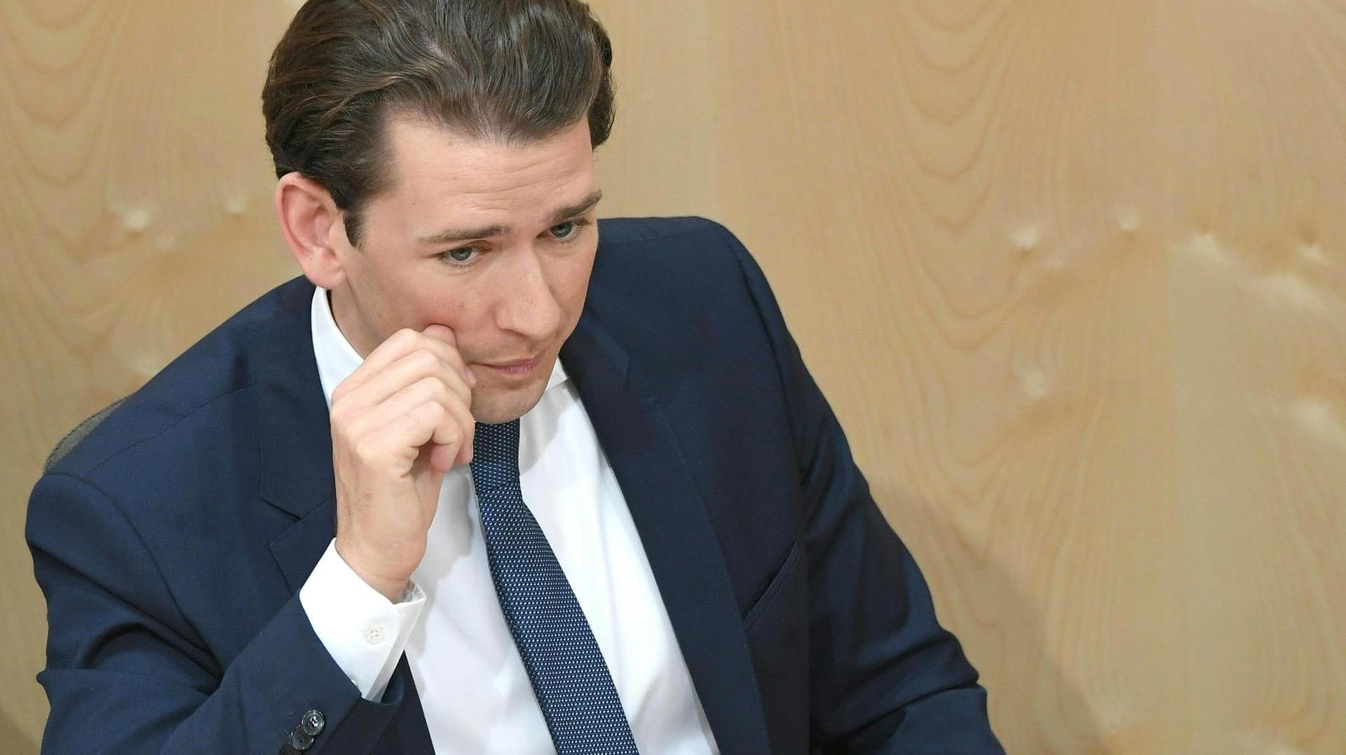 Sebastian Kurz: Der Nationalrat hat seiner Regierung das Vertrauen entzogen.