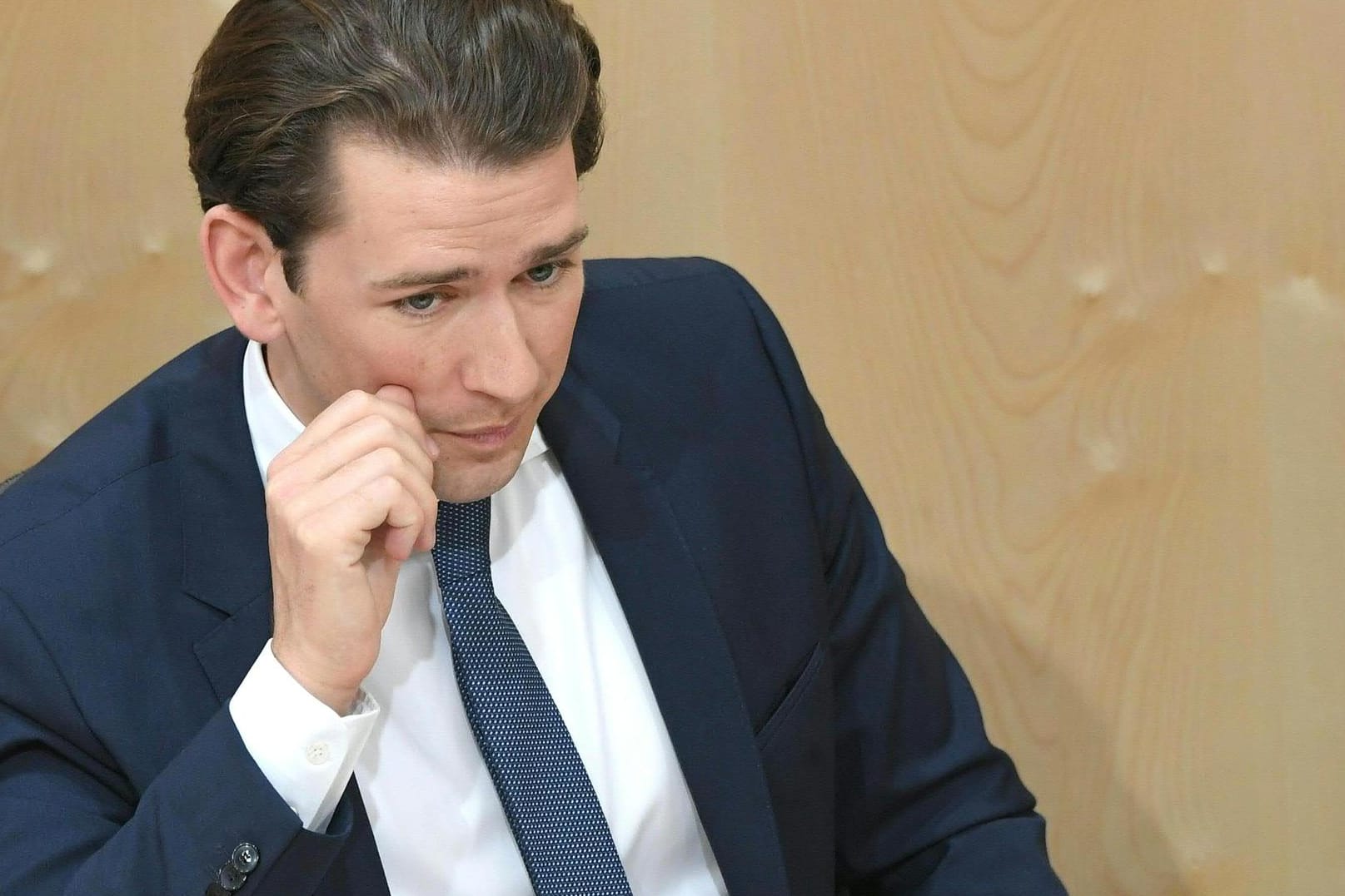 Sebastian Kurz: Der Nationalrat hat seiner Regierung das Vertrauen entzogen.