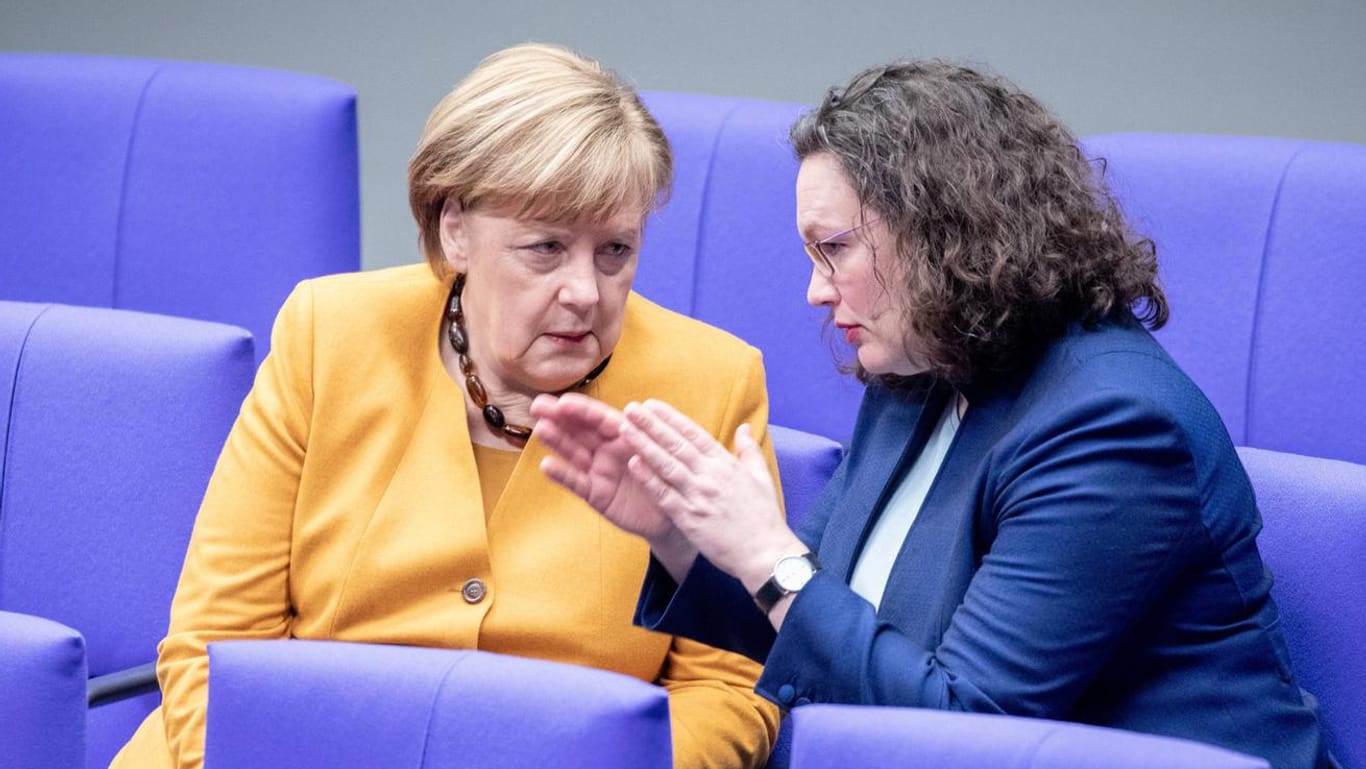 Bundeskanzlerin Angela Merkel mit SPD-Partei- und -Fraktionschefin Andrea Nahles: Werden sie die Große Koalition zusammenhalten können?