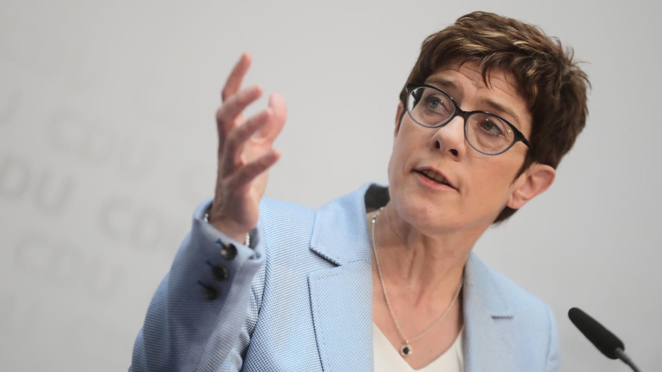 Die CDU-Vorsitzende Annegret Kramp-Karrenbauer: "Das wäre klare Meinungsmache vor der Wahl gewesen."