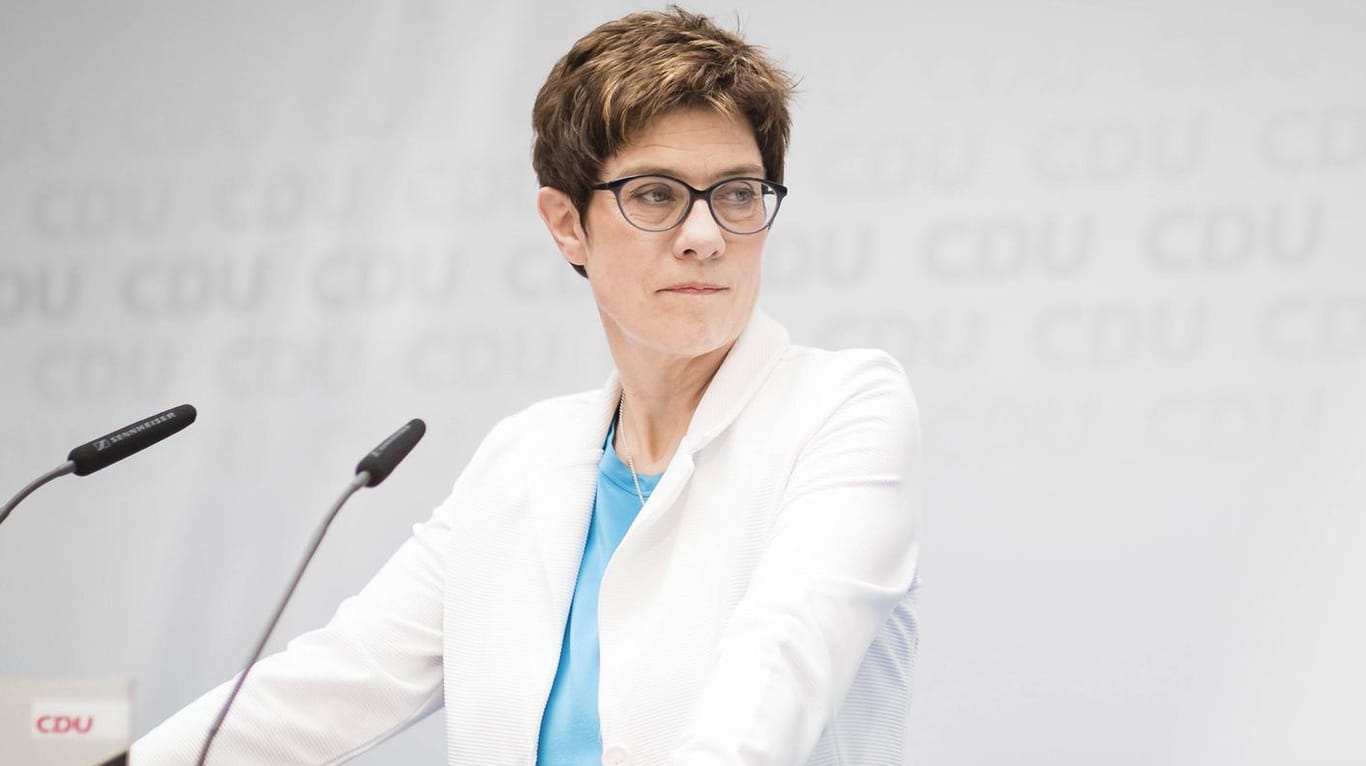 Annegret Kramp-Karrenbauer: Die CDU-Vorsitzende hat das Kanzleramt im Blick – wie realistisch ist der Posten noch für sie?