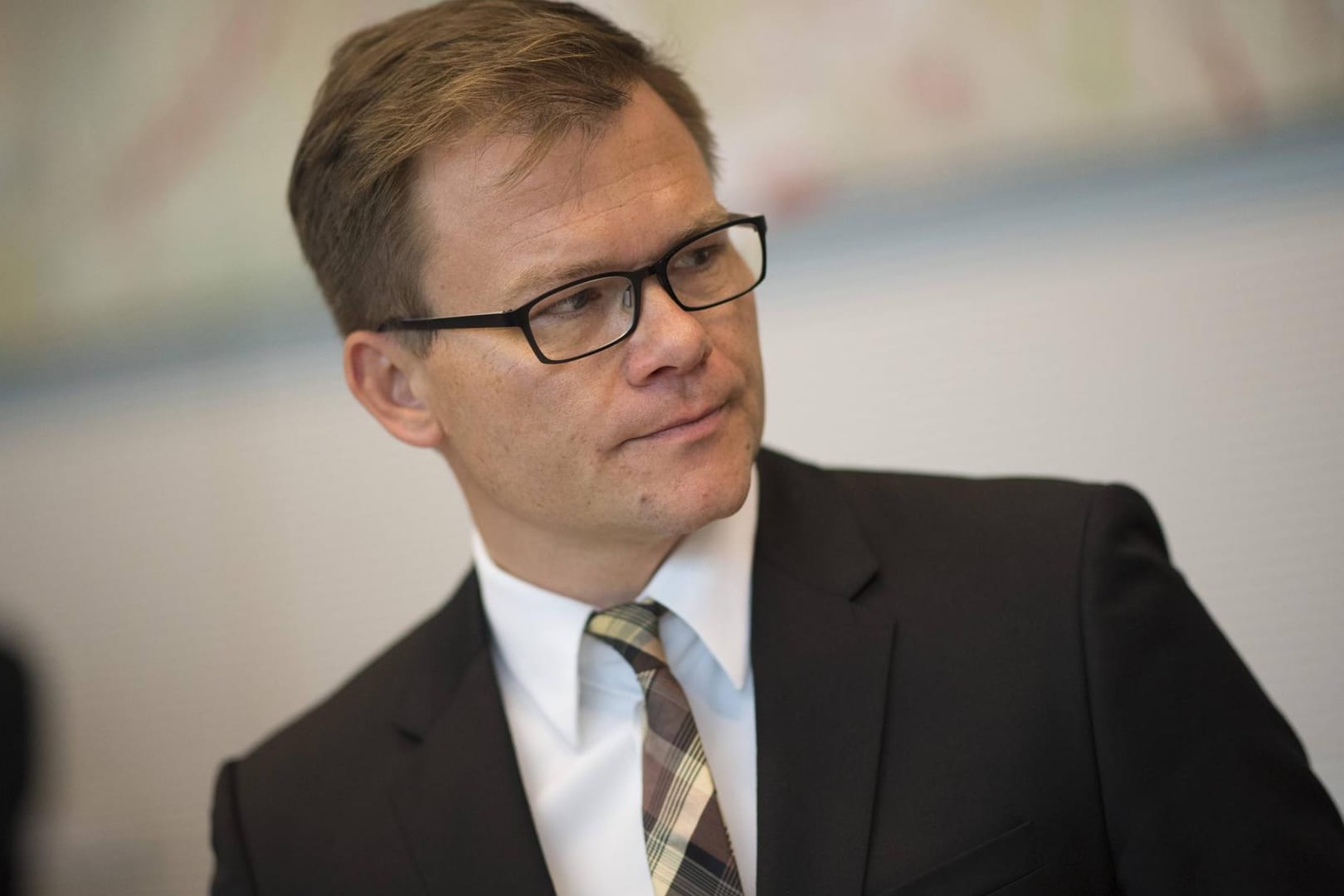 Carsten Schneider, Geschäftsführer der SPD-Bundestagsfraktion: "Selber in den Ring steigen, oder Klappe halten".