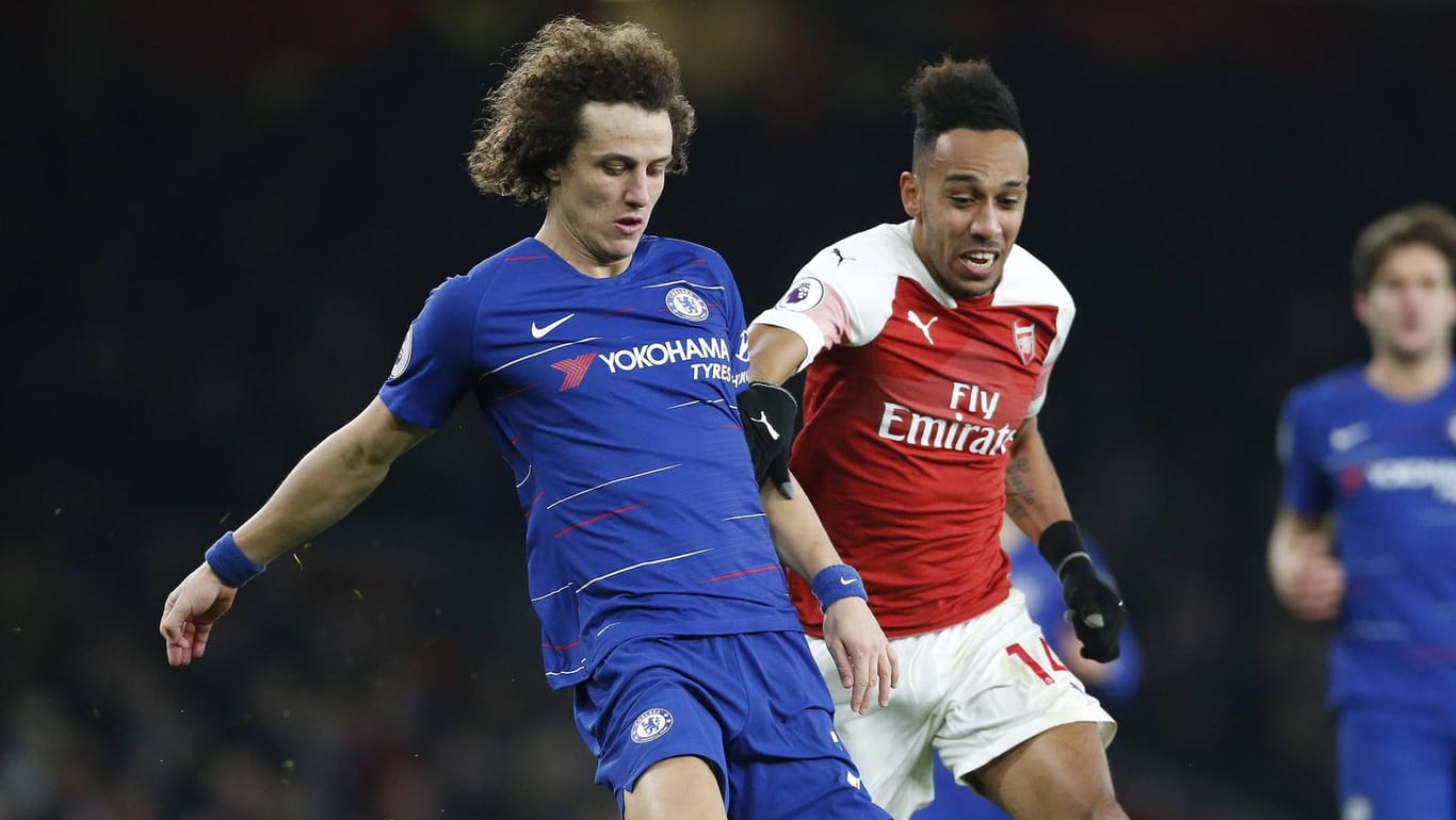 Kämpfen um die Europa-League-Trophäe: Chelsea mit David Luiz (l.) und Arsenal mit Pierre-Emerick Aubameyang.