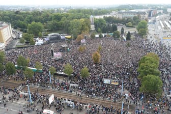 Chemnitz plant Fortsetzung des Anti-Rechts-Konzertes #wirsindmehr