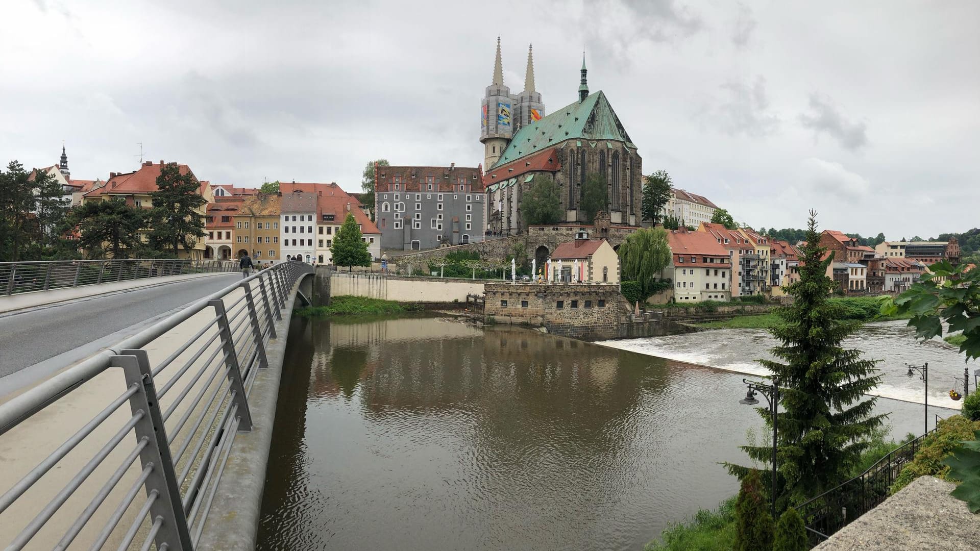 Blick von Polen Richtung Görlitz: Nicht alles am der Stadt ist so malerisch wie es auf den ersten Blick scheint.