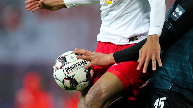 Sorgt immer wieder für Diskussionen: Das Handspiel.