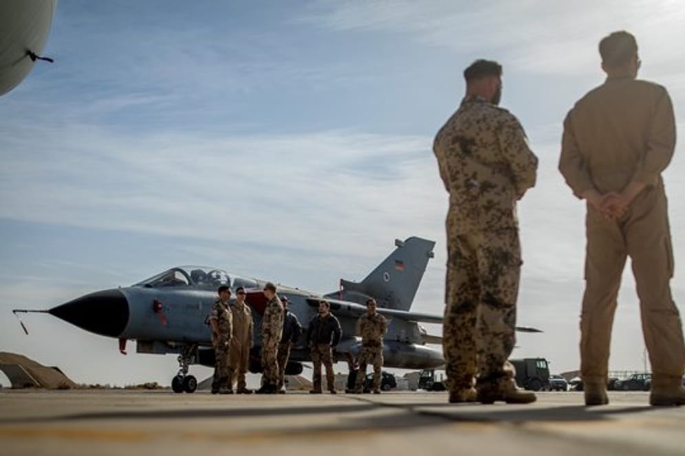 Vom Luftwaffenstützpunkt Al-Asrak in Jordanien starten Tornado-Aufklärungsflugzeuge im Rahmen der Mission "Counter Daesh" in Richtung Syrien.
