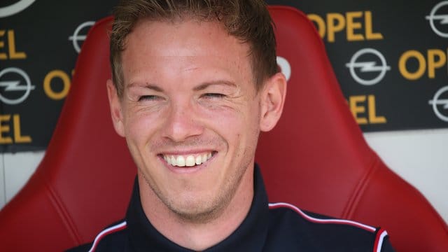 Der neue RB-Trainer Julian Nagelsmann startet mit dem Training am 8. Der neue RB-Trainer Julian Nagelsmann startet mit dem Training am 8.