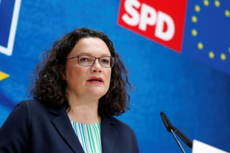 SPD-Chefin Andrea Nahles am Abend der Europawahl am 26. Mai: "Dass es nicht funktioniert, sieht man am Beispiel von CDU-Chefin Kramp-Karrenbauer".
