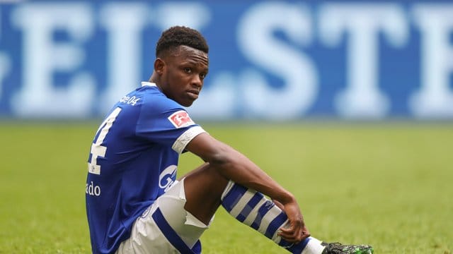 Rabbi Matondo kam aus der Jugend von Manchester City zu Schalke 04.