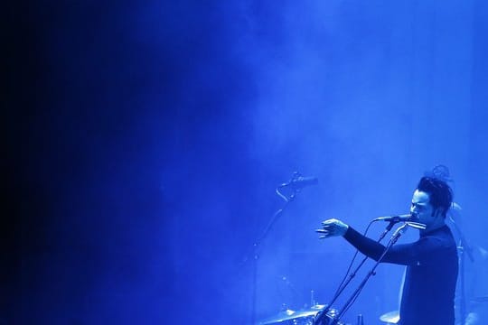 Jack White lässt es mit den Raconteurs ordentlich krachen.