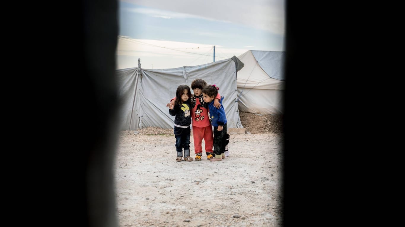 Kinder in einem syrischen Flüchtlingslager: "In zwei oder drei Monaten leben die Kinder möglicherweise nicht mehr." (Archivfoto)