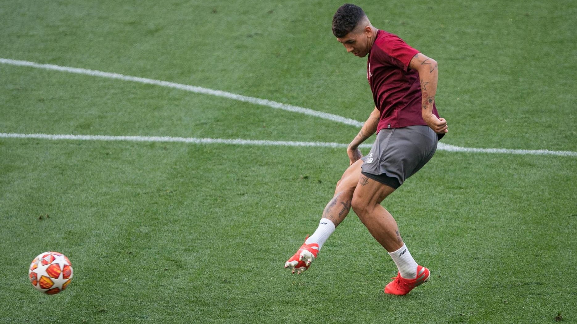 Von Hoffenheim in die Premier League: Robert Firmino hat sich in Liverpool zum Weltstar entwickelt. Von Hoffenheim in die Premier League: Robert Firmino hat sich in Liverpool zum Weltstar entwickelt.