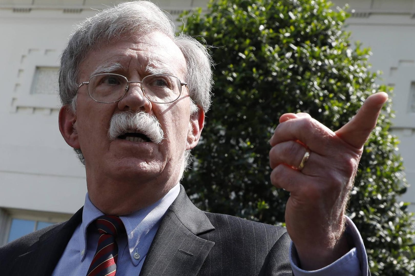 Donald Trumps Sicherheitsberater John Bolton: Bolton empfiehlt den Briten, die EU zu verlassen.