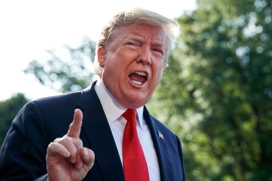 Donald Trump sieht die Einführung von Strafzöllen als Mittel im Migrantenstreit mit Mexiko.