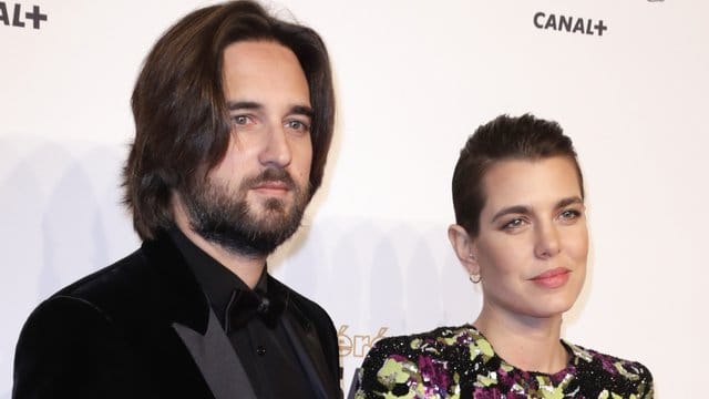 Charlotte Casiraghi und Dimitri Rassam haben in Monaco geheiratet.