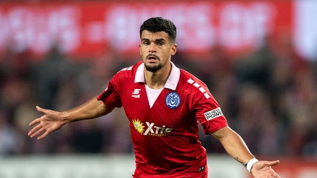 Cauly Oliveira Souza kommt aus Duisburg nach Paderborn.