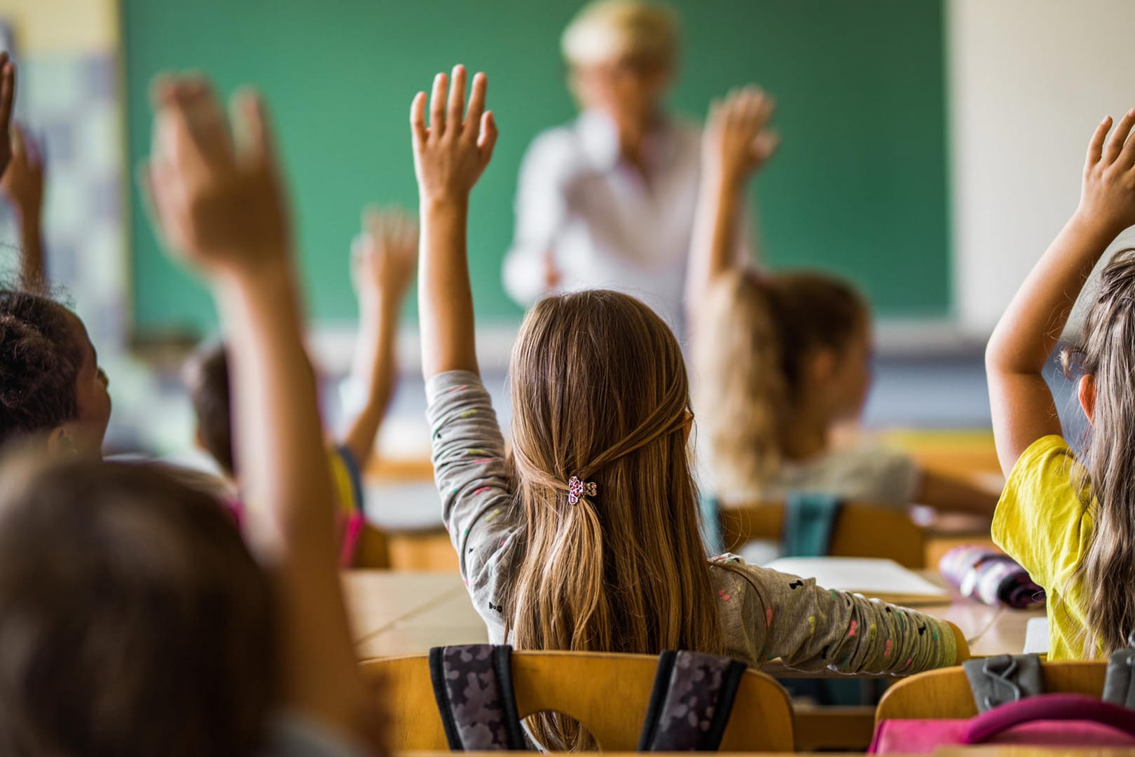 Schüler im Klassenzimmer: Ein Mädchen aus England hat beim "Mensa"-IQ-Test 162 Punkte erzielt. (Symbolfoto)