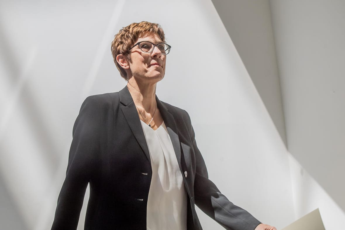 Annegret Kramp-Karrenbauer bei der Pressekonferenz nach der CDU-Klausurtagung: Mit mehr Digitalisierung will die Unions-Chefin künftig punkten.