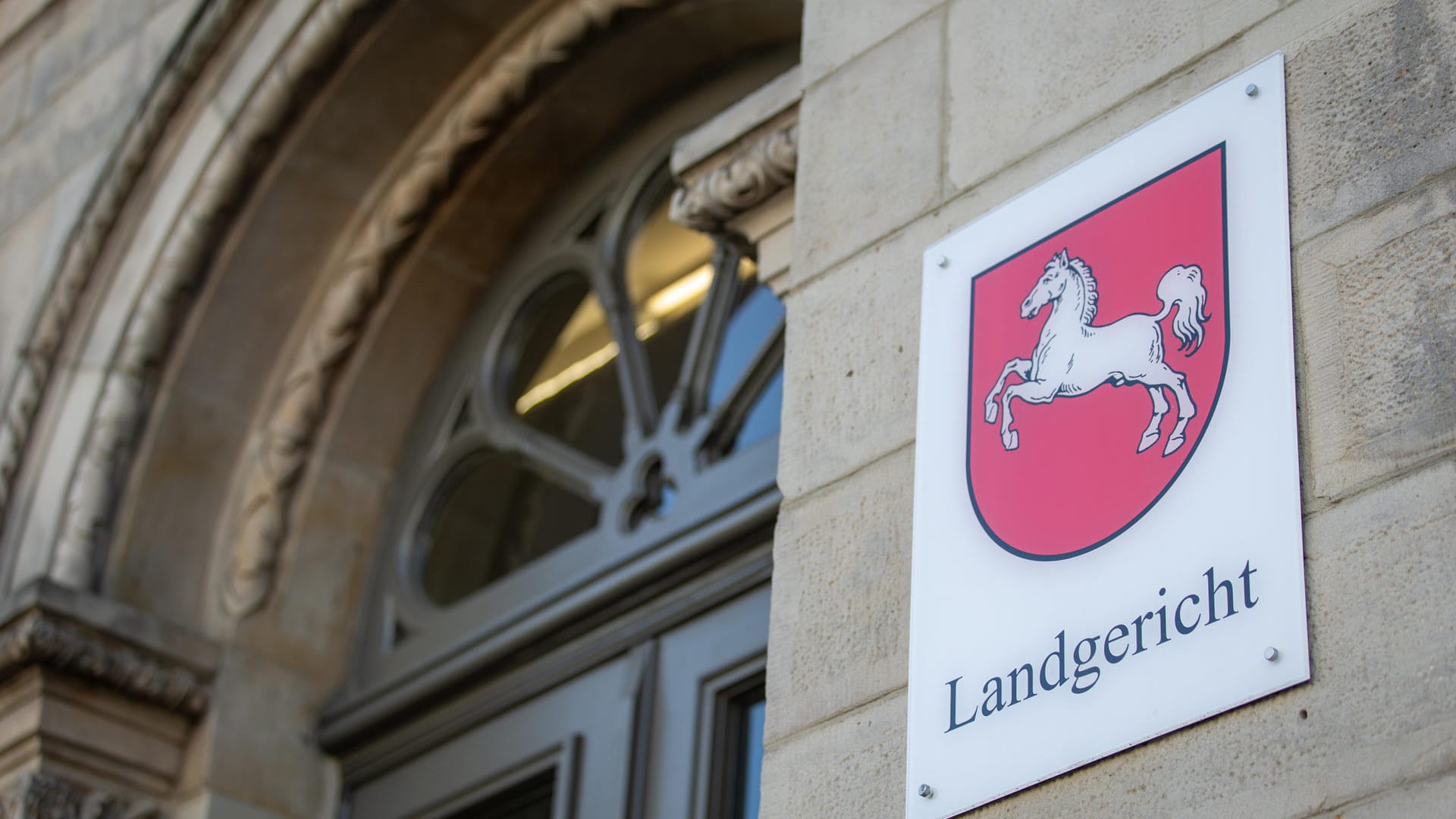 Landgericht Osnabrück: Ein Vater wurde beschuldigt, sein Kind zu Tode geschüttelt zu haben.