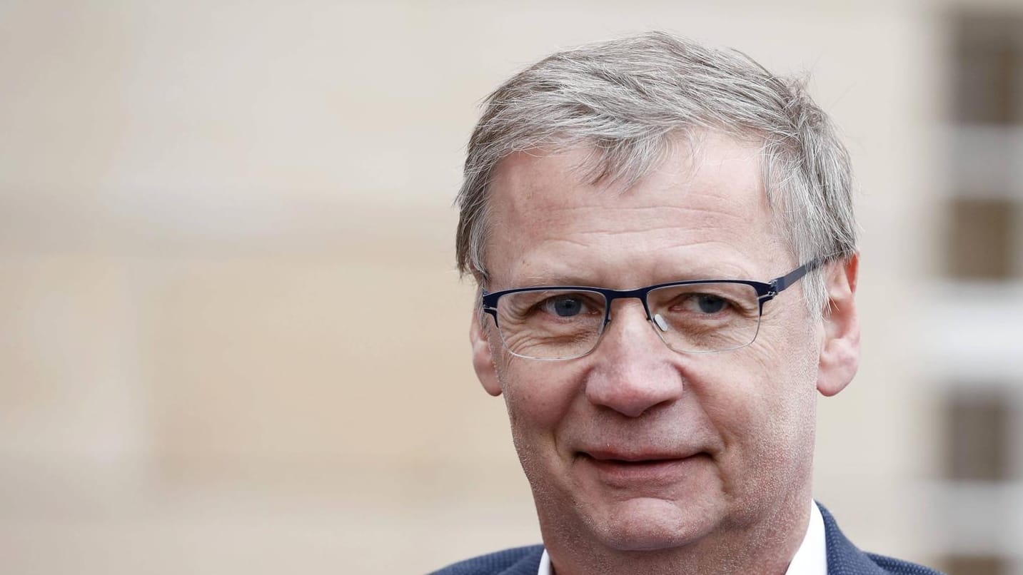Günther Jauch: Er hatte einen kleinen Auftritt vor dem DFB-Pokalfinale. Günther Jauch: Er hatte einen kleinen Auftritt vor dem DFB-Pokalfinale.