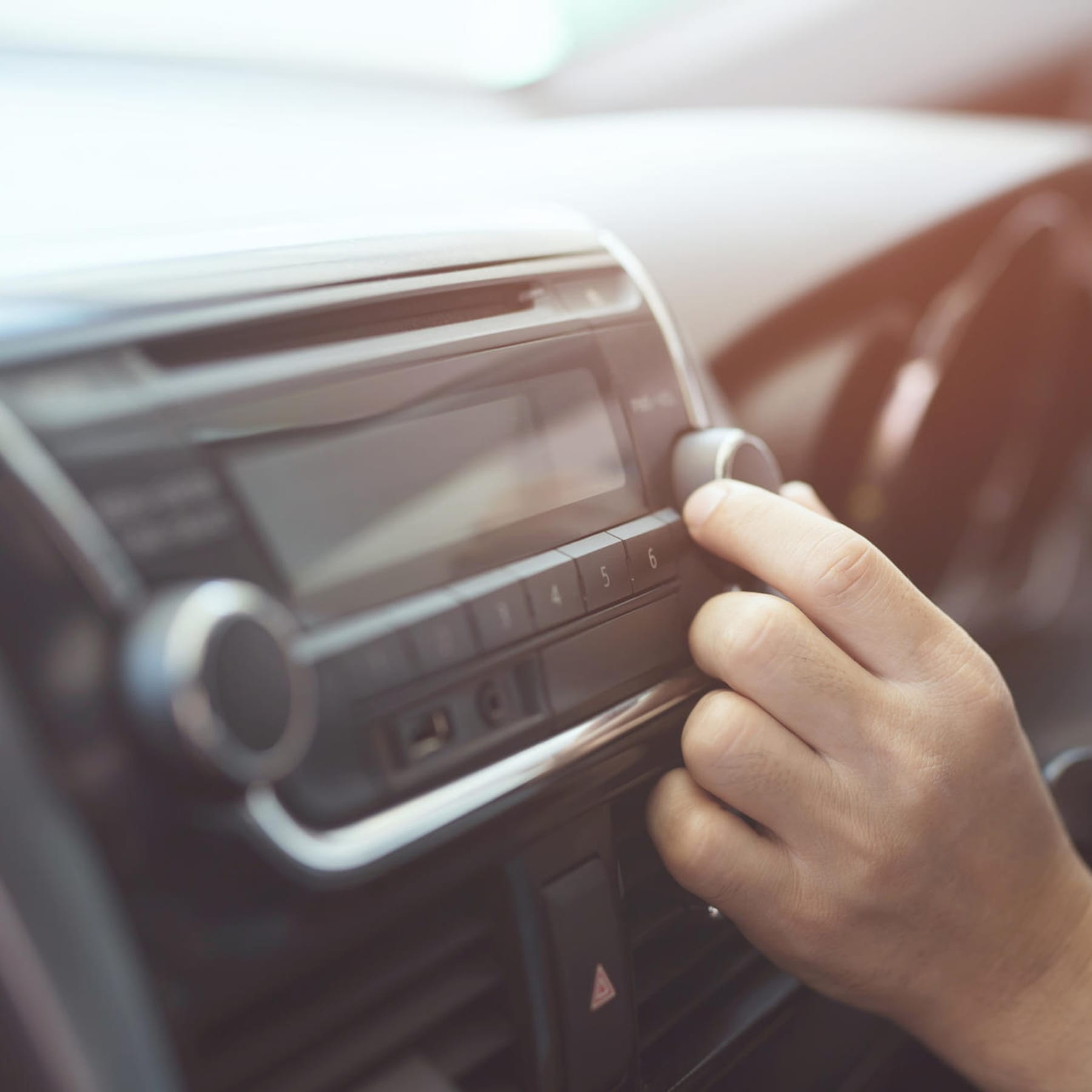 Autoradio kaufen: Das sind die besten Radios zum Nachrüsten