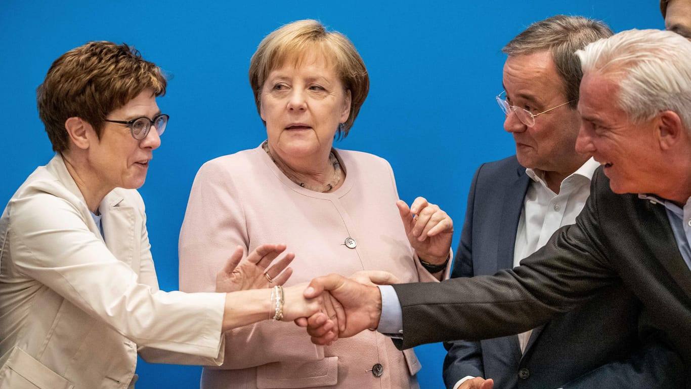 CDU-Spitzenpolitiker Kramp-Karrenbauer, Merkel, Laschet, Strobl.