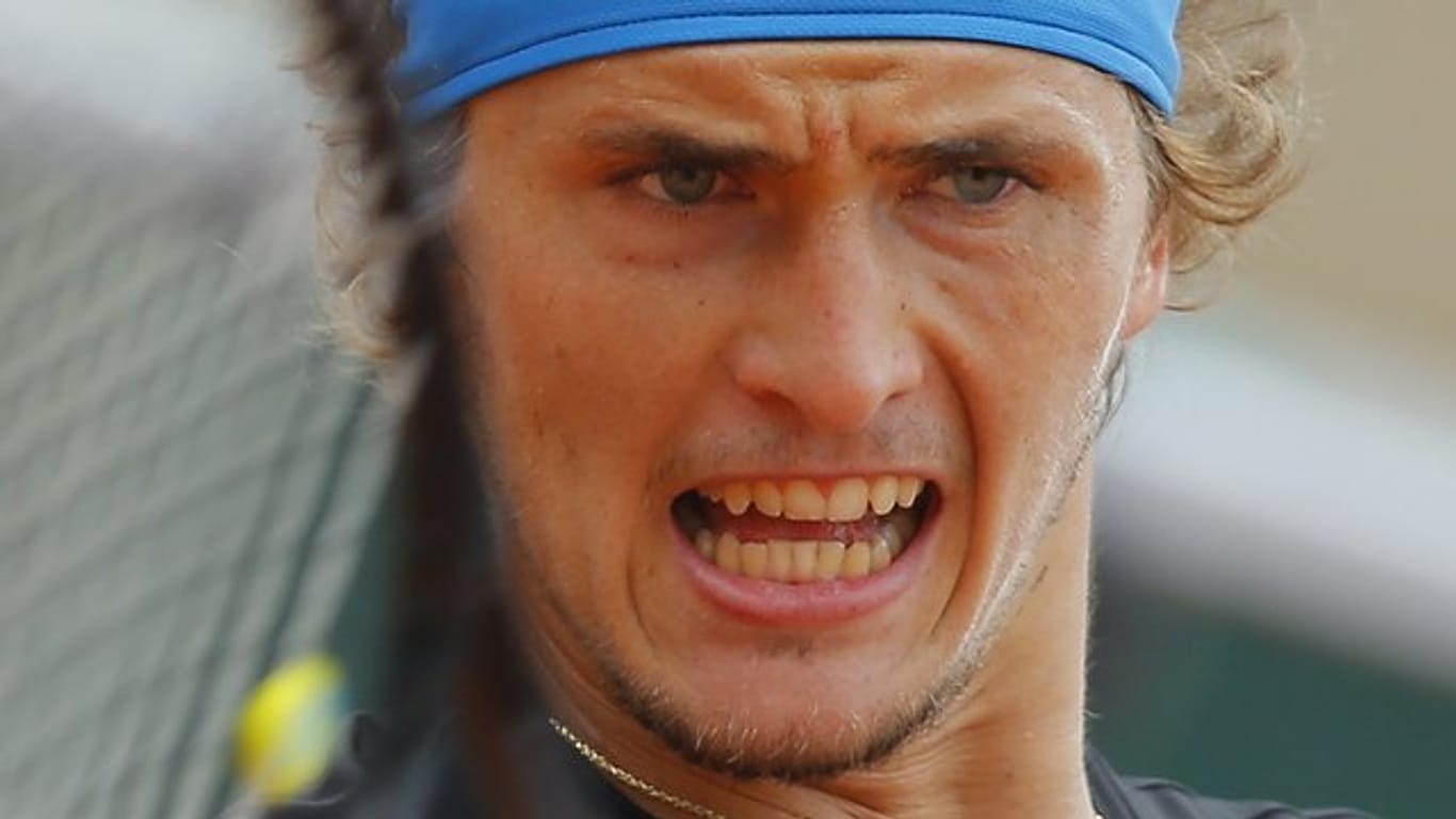 Alexander Zverev tritt bei den French Open im Viertelfinale gegen Novak Djokovic an.