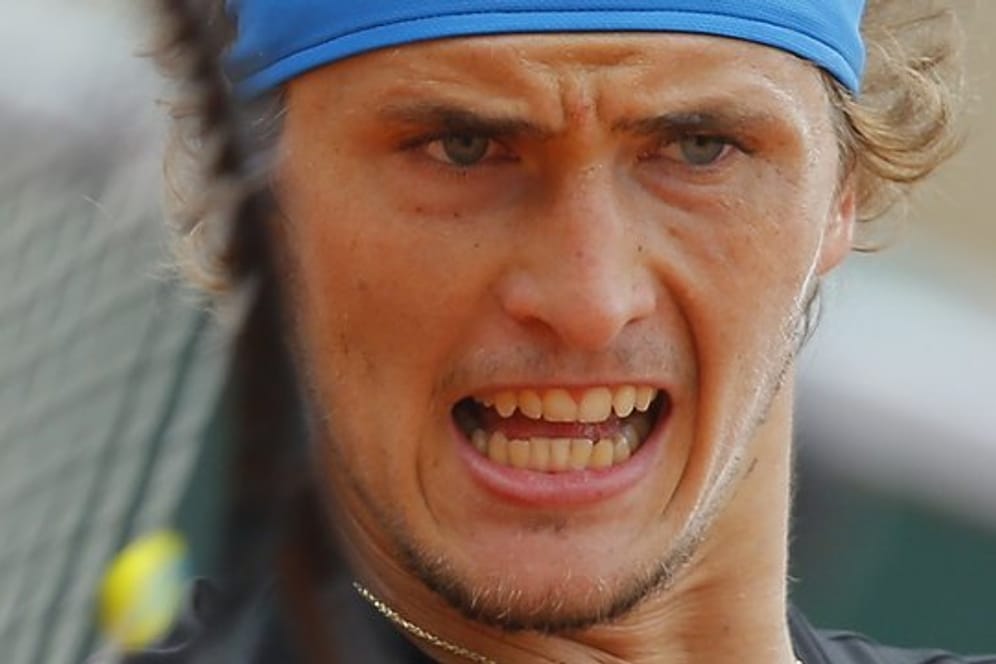 Alexander Zverev tritt bei den French Open im Viertelfinale gegen Novak Djokovic an.
