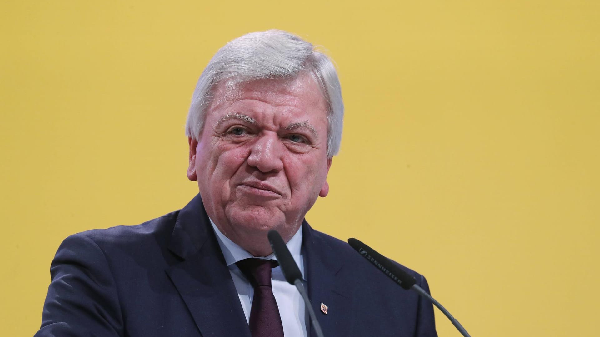 Volker Bouffier: Hessens Ministerpräsident hegt Zweifel am Bestand der großen Koalition.