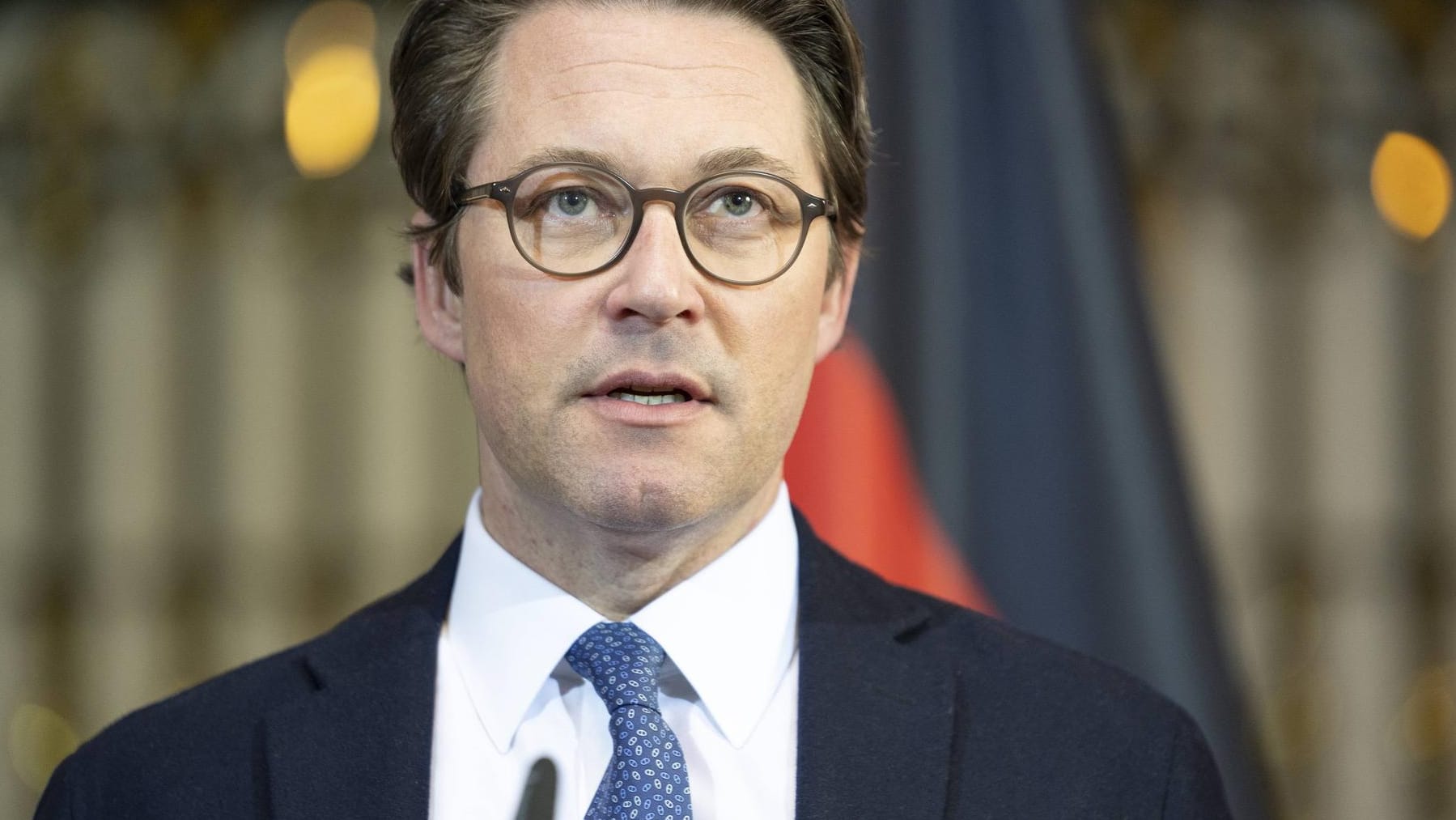 Andreas Scheuer: Der Bundesverkehrsminister befürchtet, dass sich der Eröffnungstermin des Berliner Flughafens BER erneut verschieben könnte. Andreas Scheuer: Der Bundesverkehrsminister befürchtet, dass sich der Eröffnungstermin des Berliner Flughafens BER erneut verschieben könnte.